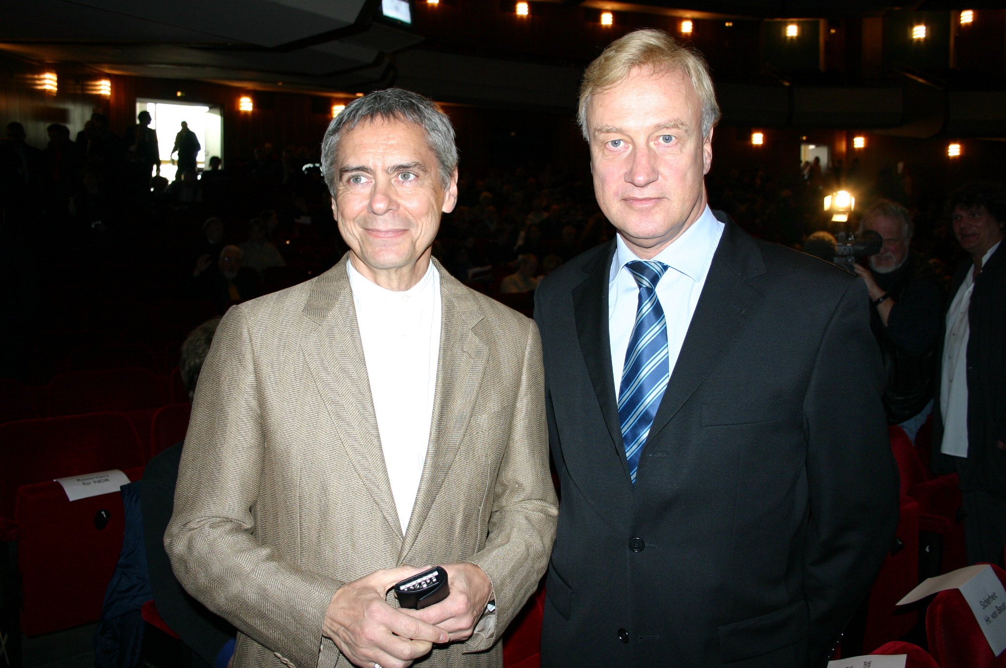 John Neumeier lädt ein zur Eröffnung des Betriebsgebäudes der Staatsoper Hamburg